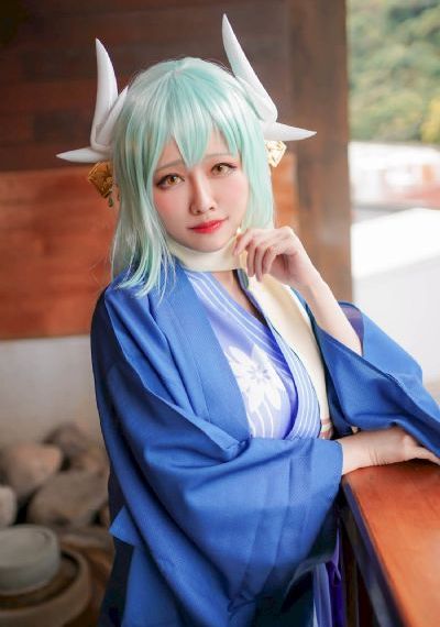 风流漂亮的护士_720动漫在线观看