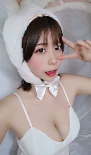 古装艳史毛片hd_BD英语高清视频观看