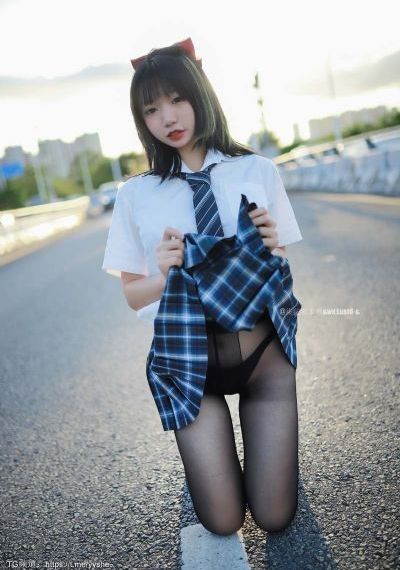 动漫人物做运动的网站_韩国在线观看